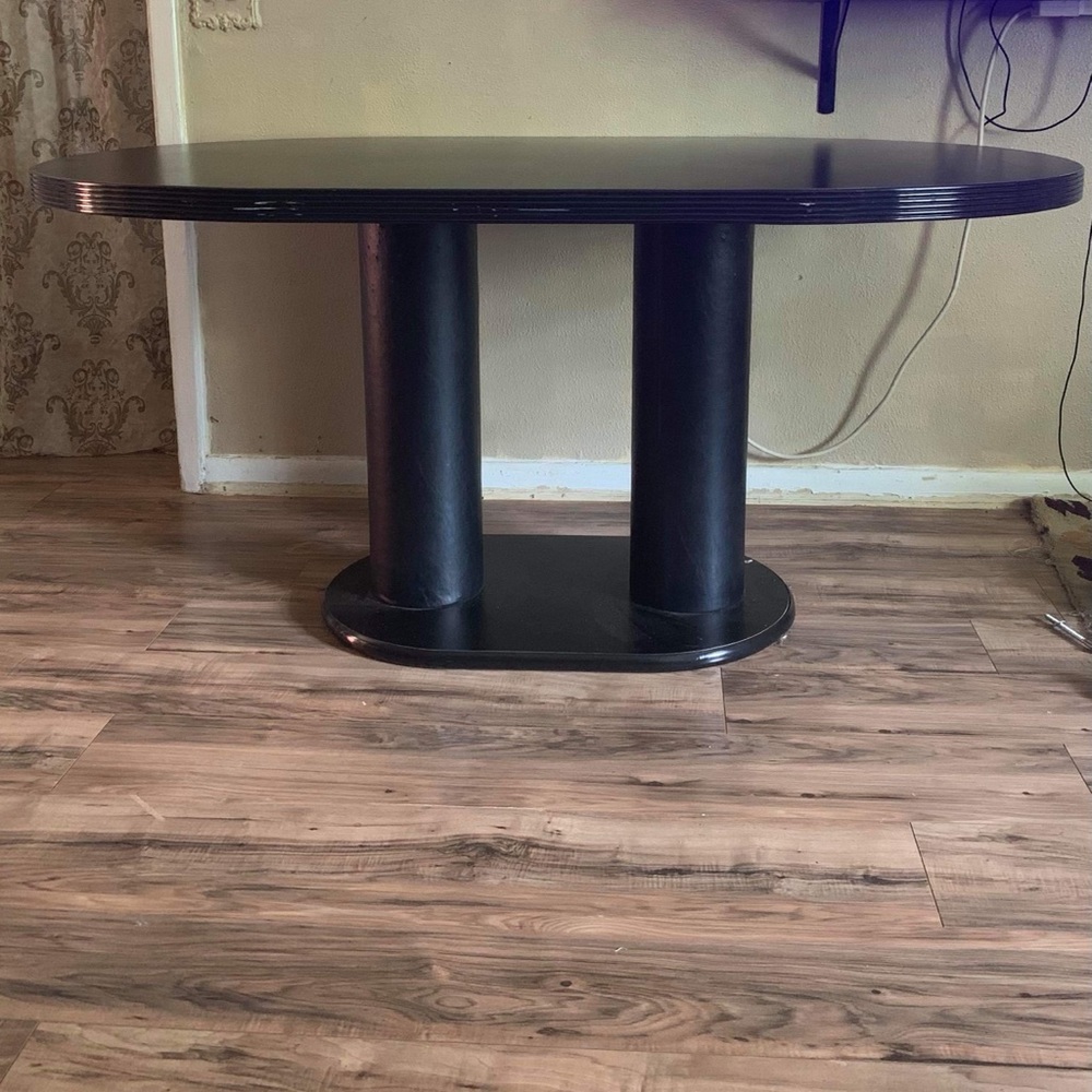 Kitchen table